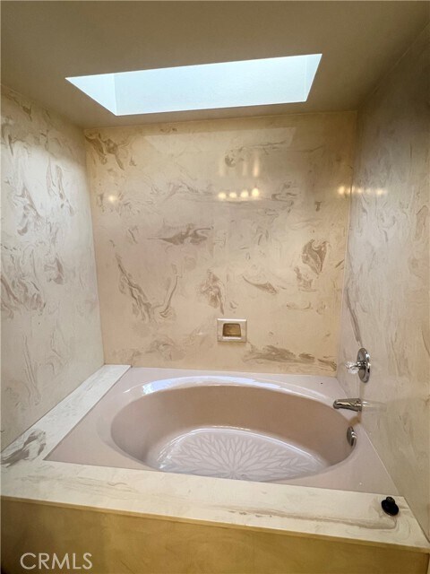 Building Photo - 1006 Arcadia Ave