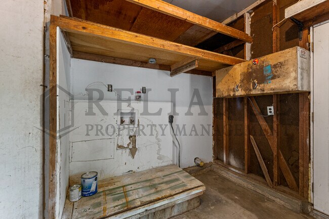 Building Photo - 1307 Gidley St