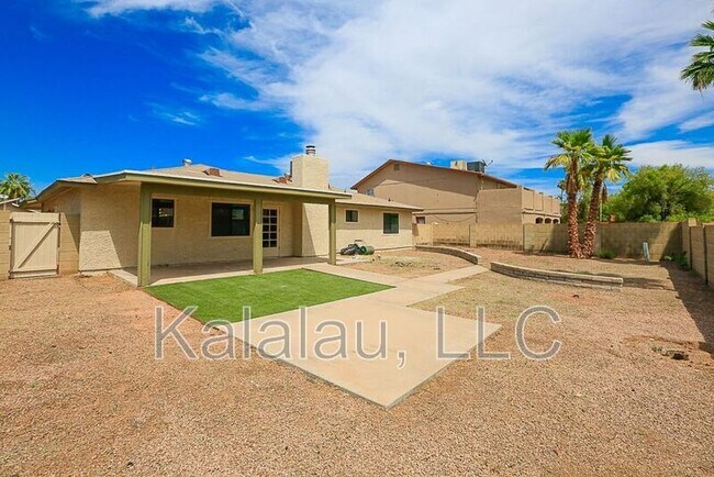 Building Photo - 1259 W Kiva Ave