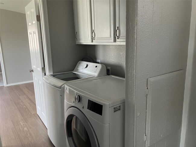 Building Photo - 118 Walnut St