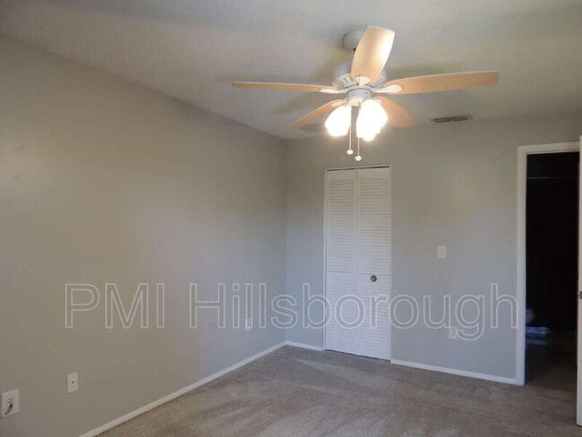 Building Photo - 944 Burlwood St