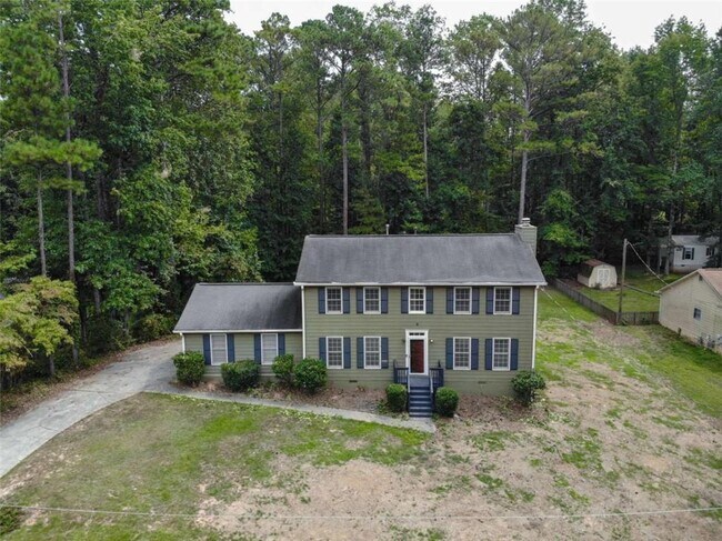 Building Photo - 380 Benjamin Cir