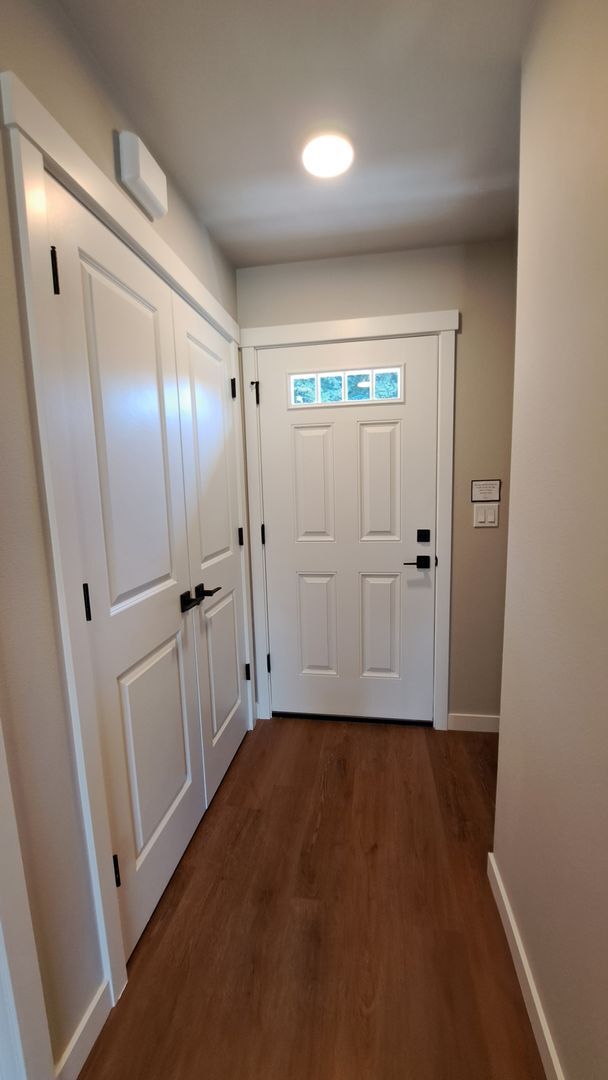 Building Photo - 3113 E Camellia Way