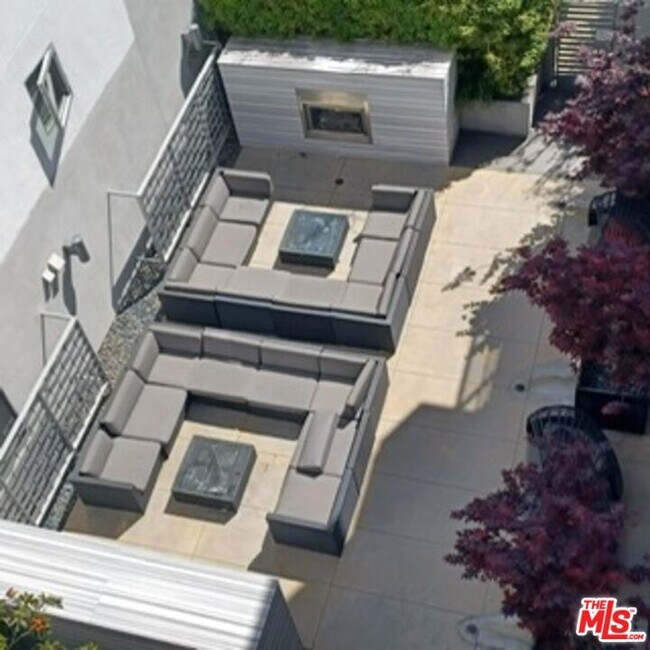 Building Photo - 1700 Sawtelle Blvd