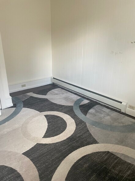 bedroom - 1700 Centre Ave
