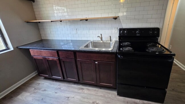 Building Photo - 1919 NW 11th St