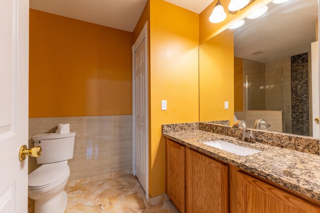 Building Photo - 2853 SE Melaleuca Blvd