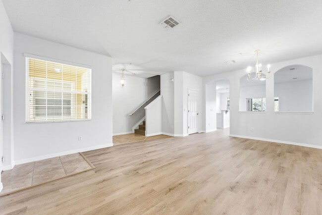 Building Photo - 2795 Oakwater Dr