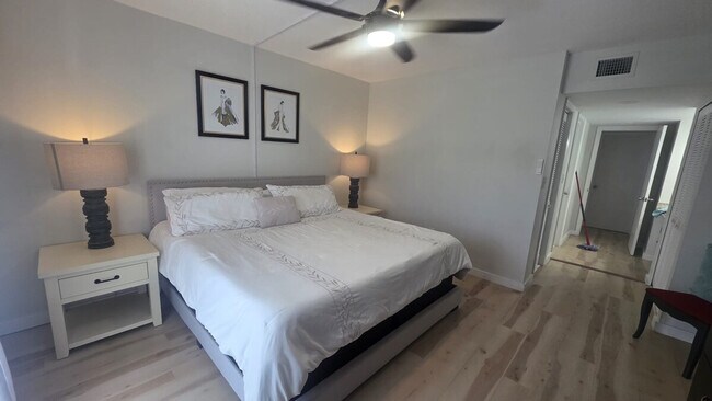 Building Photo - 31 Inlet Harbor Rd