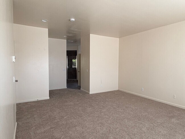 Building Photo - 1189 W Upas St