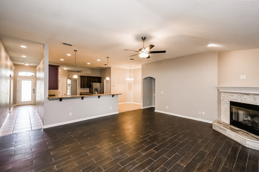 Building Photo - 4127 Sandhill Crane Terrace