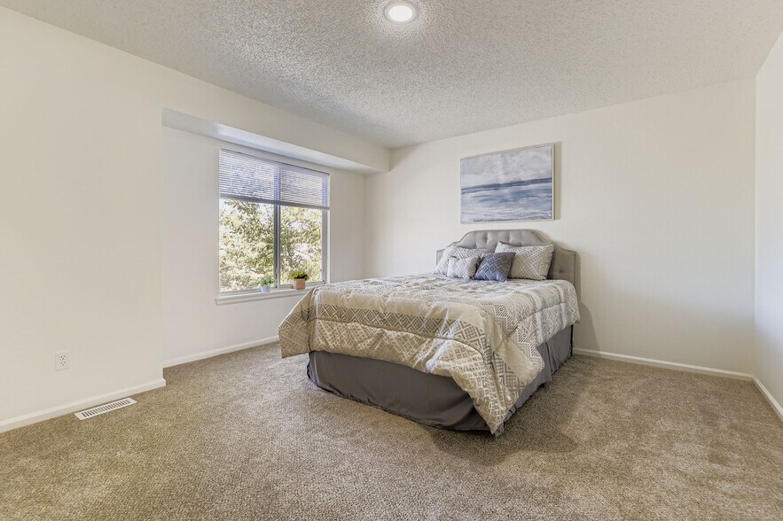 Building Photo - 3781 Morning Glory Dr