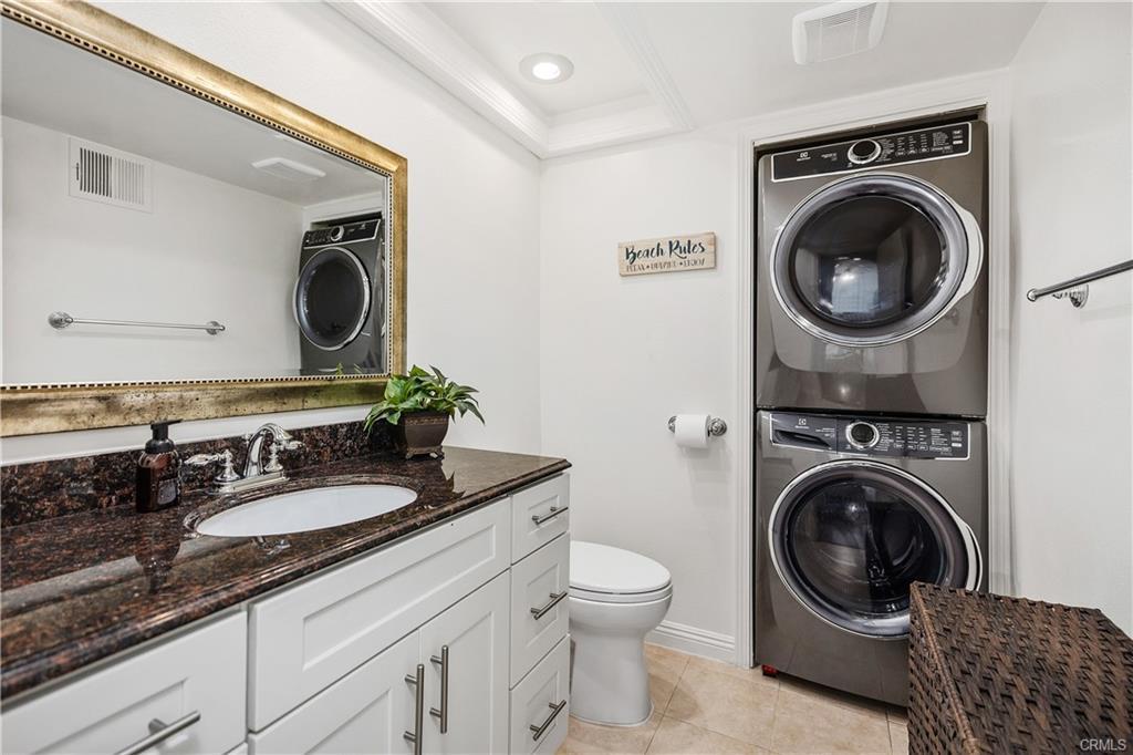 Building Photo - 24481 Mozer Dr