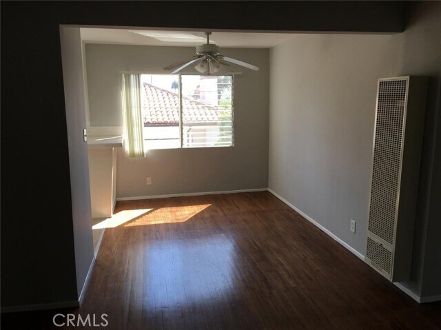 Building Photo - 630 San Vicente Blvd