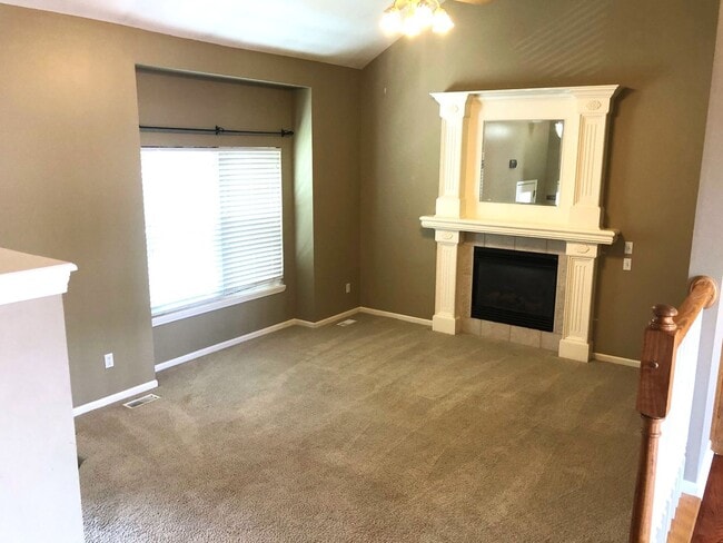 Building Photo - 2132 Shenandoah Dr