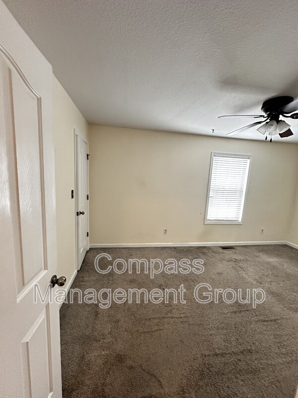 Building Photo - 4755 Forest Landing Way