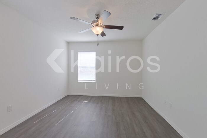 Building Photo - 32165 Katelin Cir