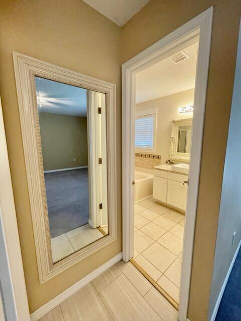 Building Photo - 1315 Forest Shore Dr