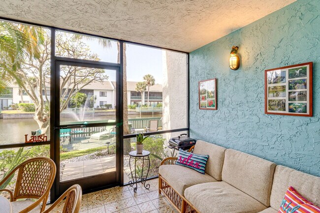 Building Photo - 2400 S Ocean Dr