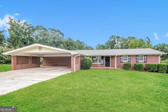 Building Photo - 2309 Stephens Cir