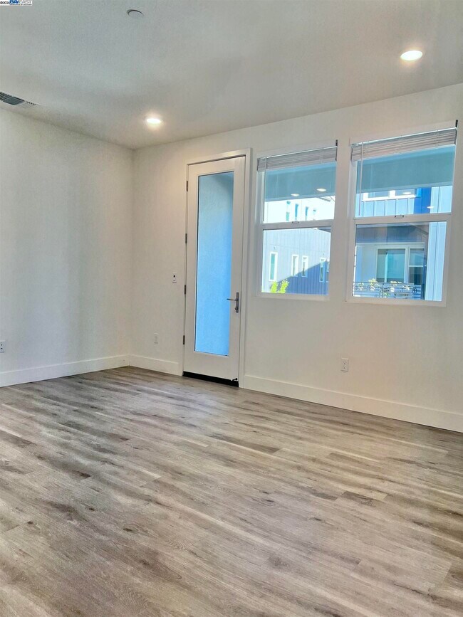 Building Photo - 1712 17th St