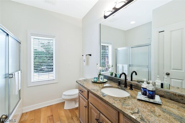 Building Photo - 2130 Sunset Cir