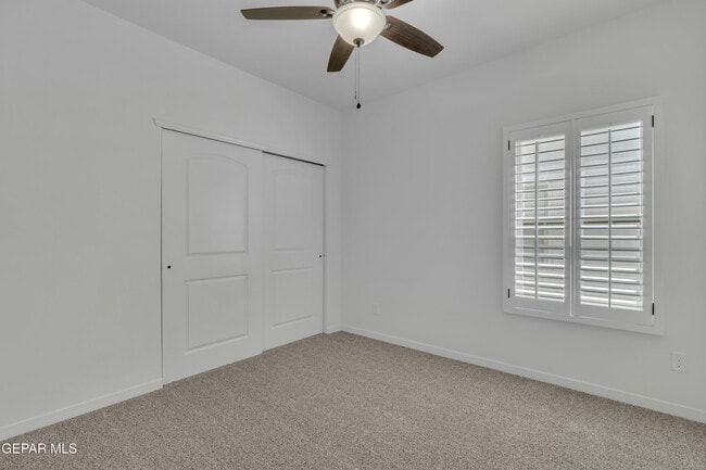 Building Photo - 14936 Hill Ridge Ct