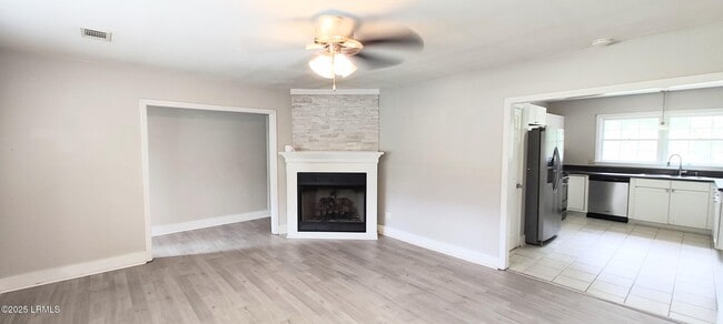 Building Photo - 2723 Waddell Rd