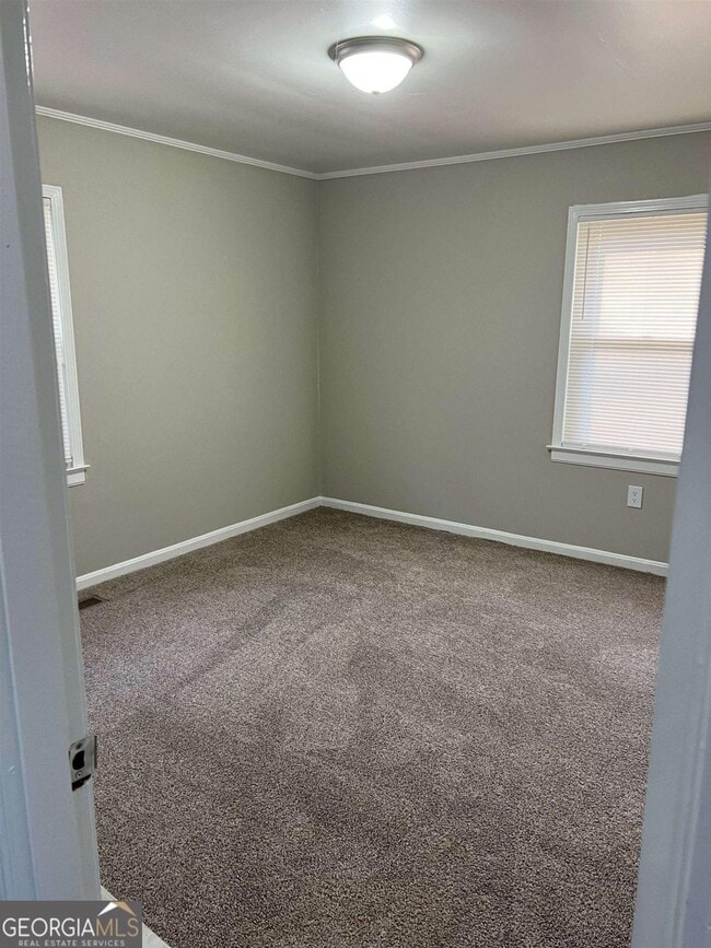 Building Photo - 60 Azalea Dr