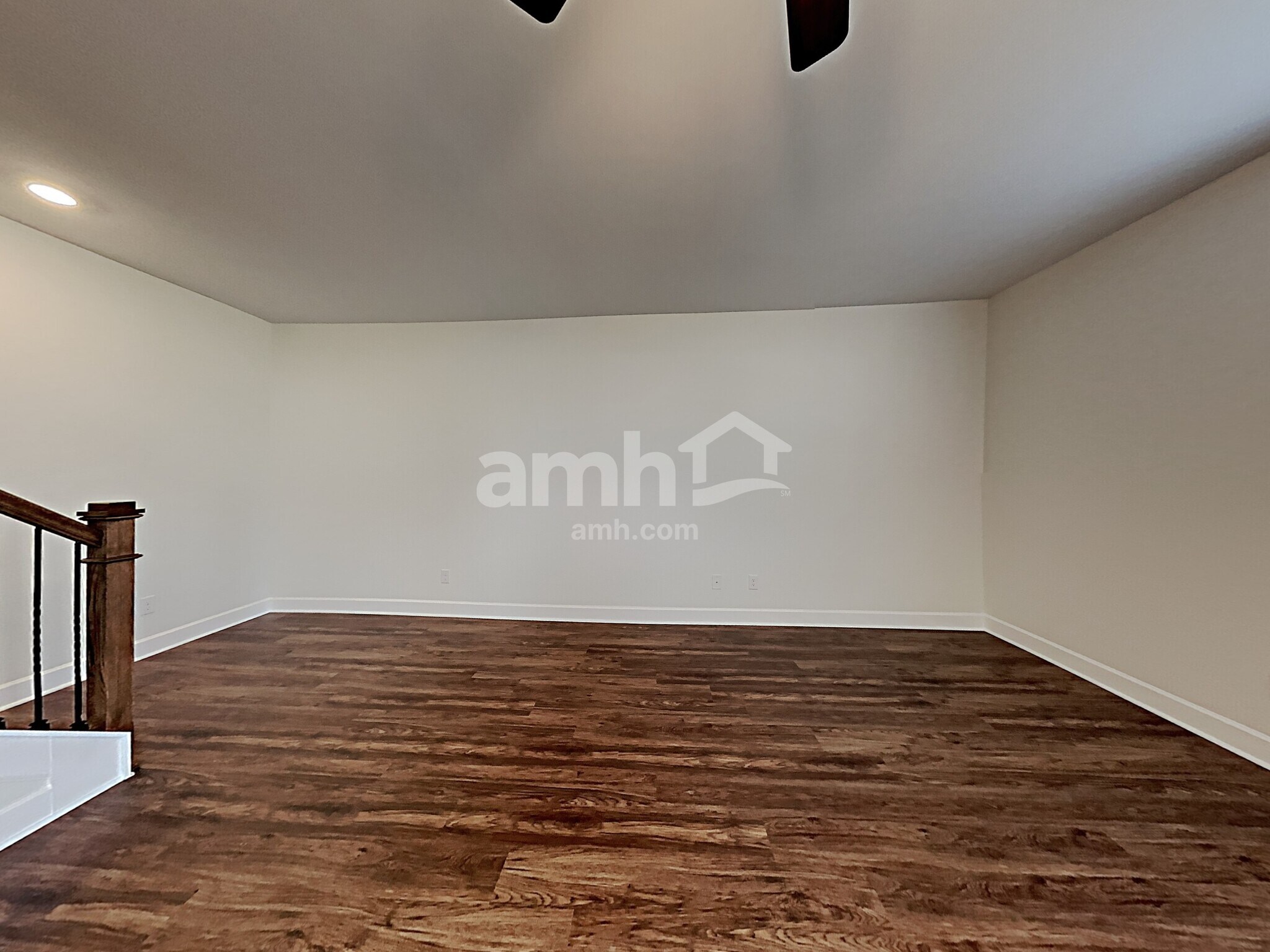 Building Photo - 2537 Highwood Blvd