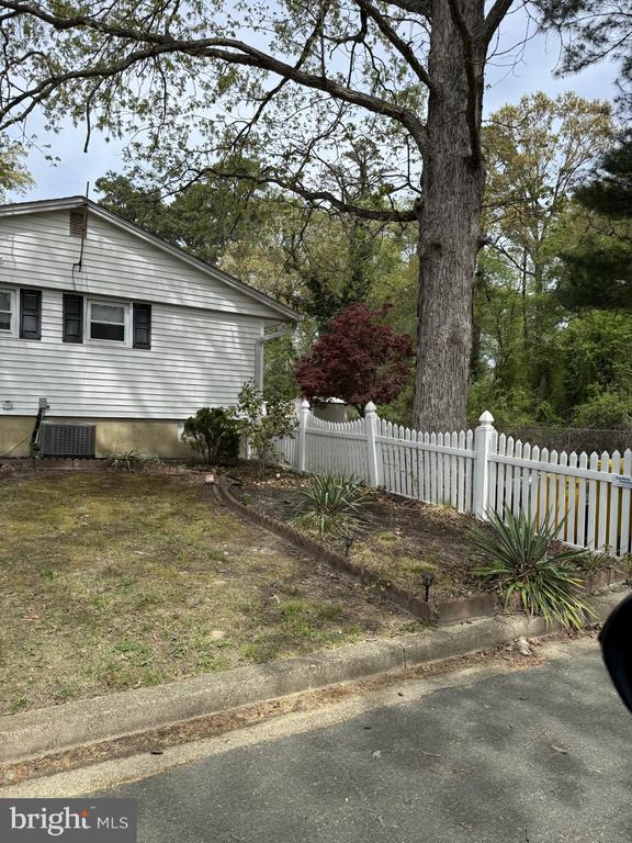 Building Photo - 23 N Carolina Ave