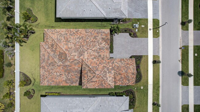 Building Photo - 9512 St Germain Dr