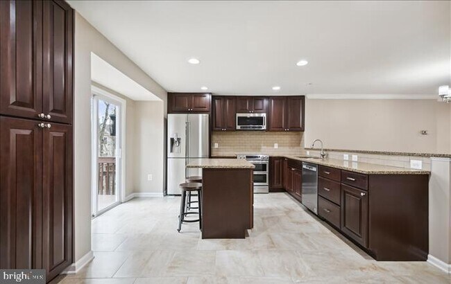 Building Photo - 3970 Burning Bush Ct