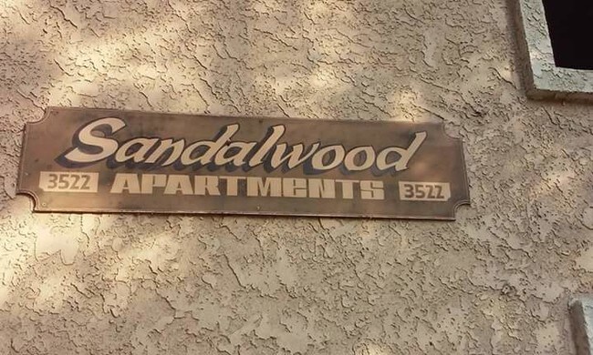 Primary Photo - Sandalwood Apartments