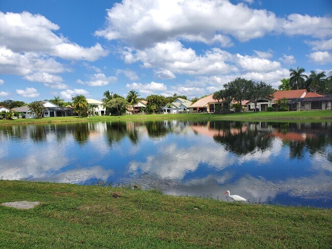 Building Photo - 10881 La Salinas Cir