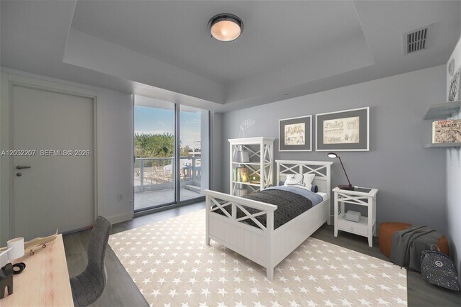 Building Photo - 2627 S Bayshore Dr