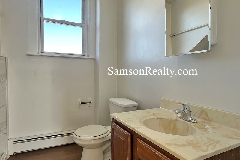 Building Photo - 12 Ostend St