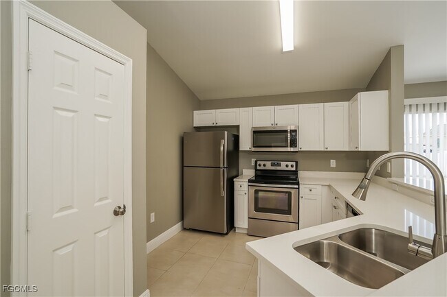 Building Photo - 2701 36th St SW