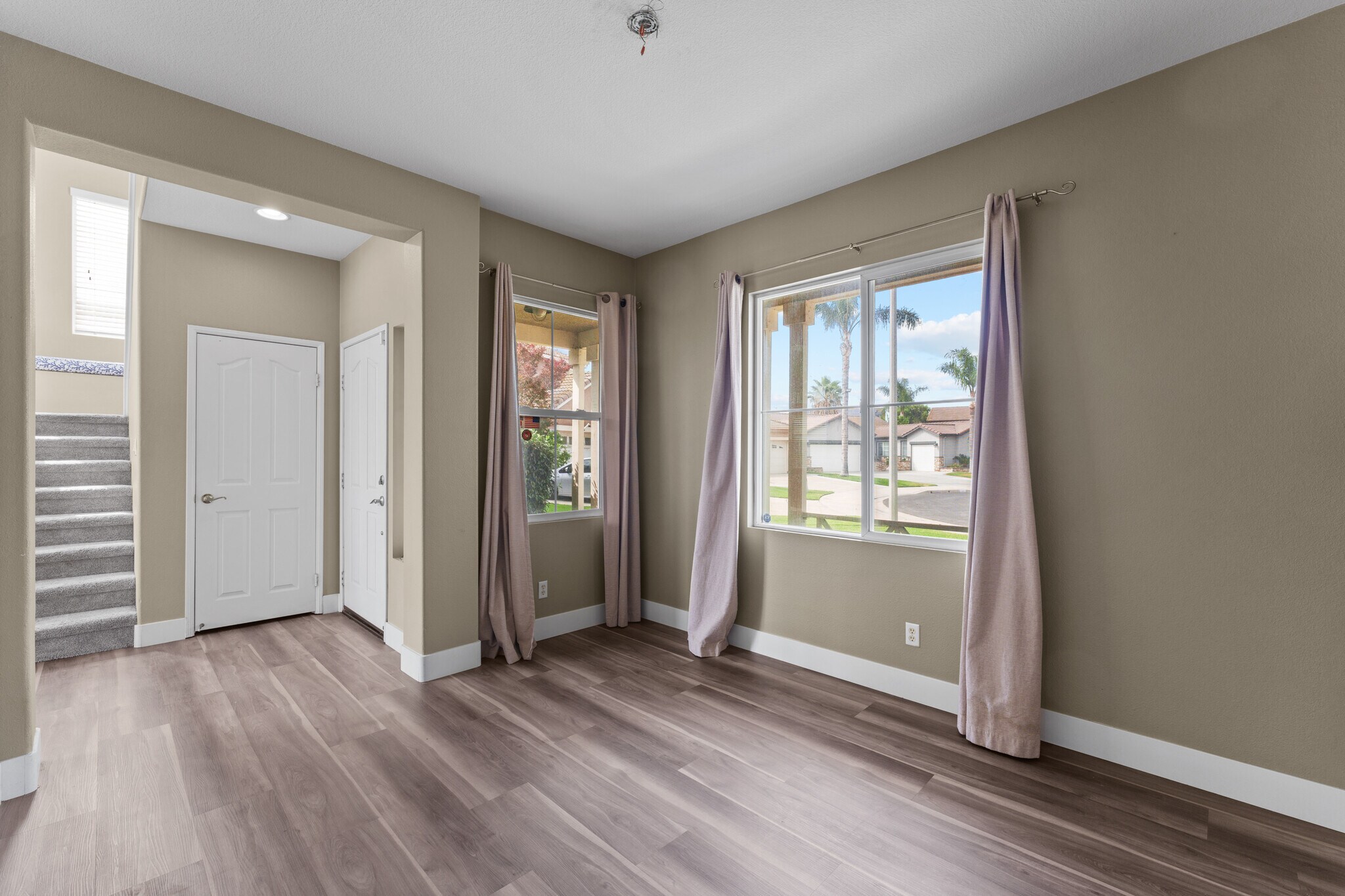 Building Photo - 13422 Apricot Tree Ln