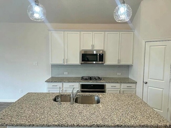 Building Photo - 5491 Blue Quail Dr