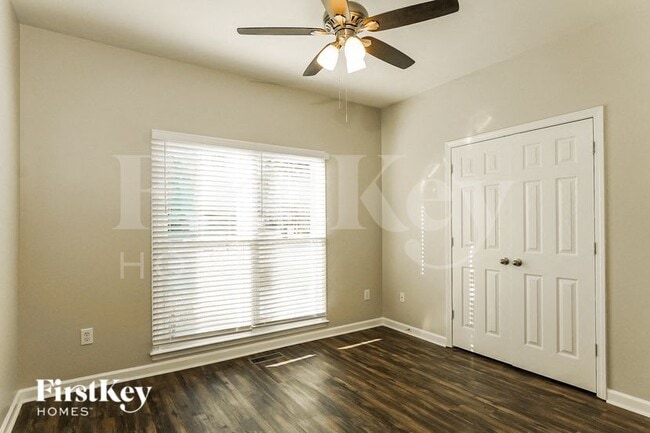 Building Photo - 6612 Marka Cir