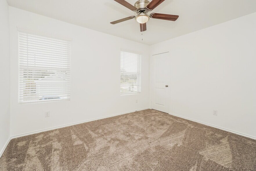 Building Photo - 14612 Greenfield Ml