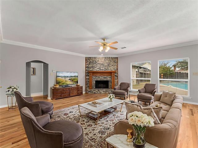 Primary Photo - 7010 Graham Dr