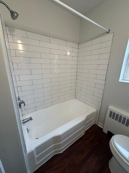 Bathroom - 5937 Oakwood Ave