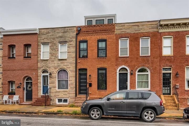 Building Photo - 524 E Fort Ave