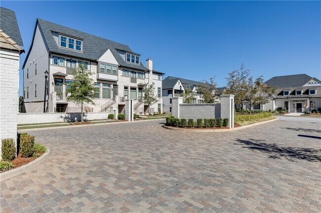 Building Photo - 3905 Danube Ln