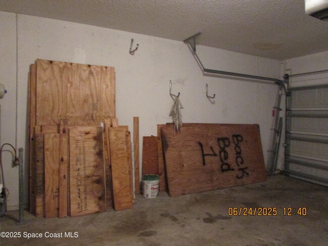 Building Photo - 4192 Collinwood Dr