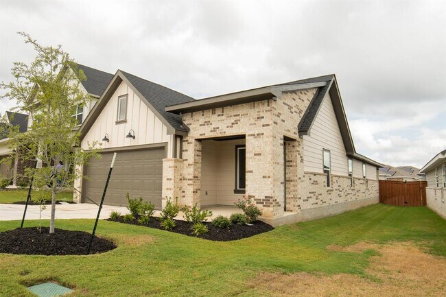 Building Photo - 416 Lone Cedar Rd