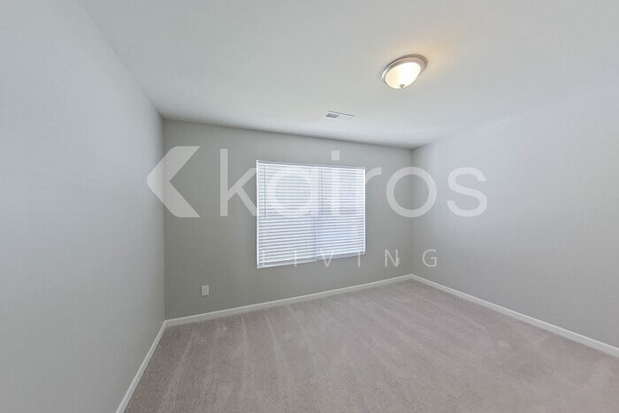 Building Photo - 1240 Amberlight Circle