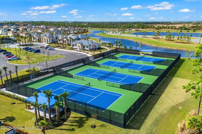 Building Photo - 1464 Island Ave NW